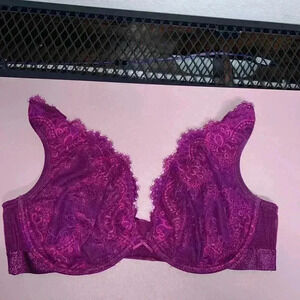 Cacique NWOT Sexy Boost Plunge Bra Womens 40D Purple Underwire Floral Lace 3Hook